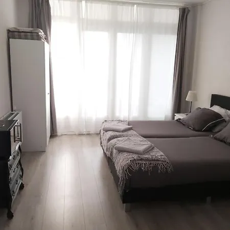 Slijterij アパート